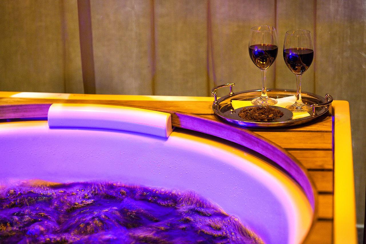 Osada Gleboczek. Vine Resort&Spa Wielki Głęboczek Eksteriør billede